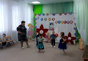 Праздник "День матери" Праздник "День матери".